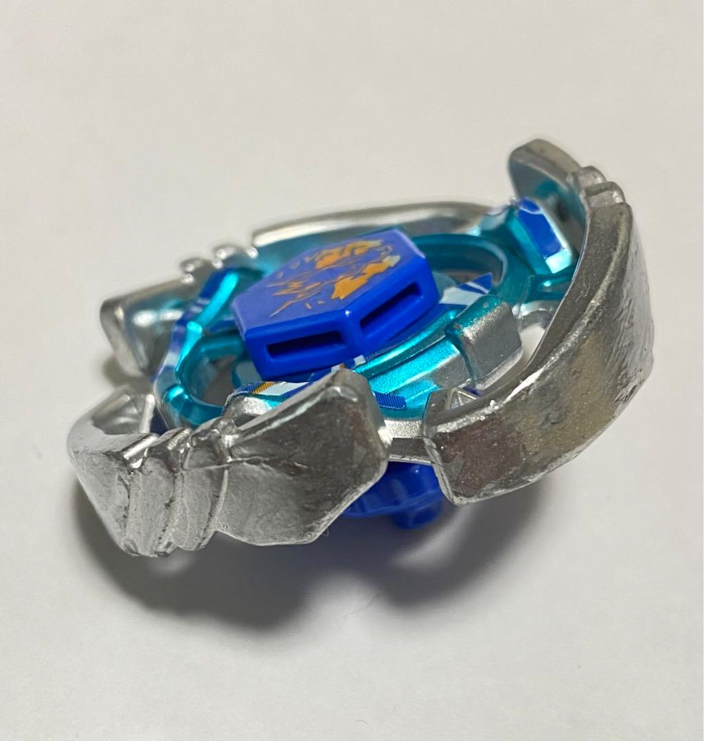 ペガシス105F（初代ペガシス） メタルファイトベイブレード - メルカリ