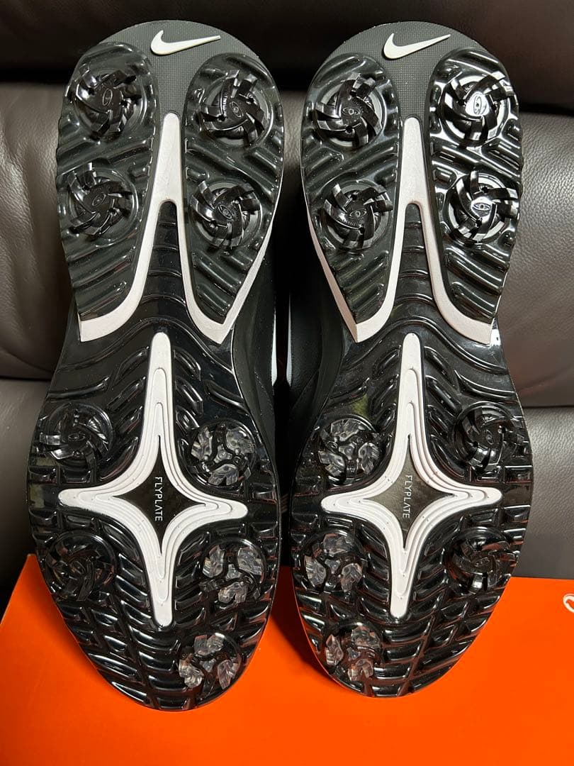 新品未使用 NIKEビクトリー ツアー 4 ナイキゴルフ (ワイド)27.5cm