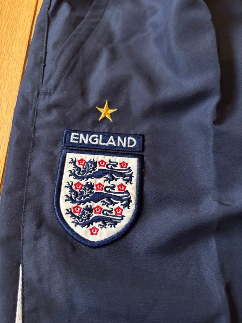 美品】ENGLANDピステ・ウィンドブレーカー&3/4パンツ ネイ