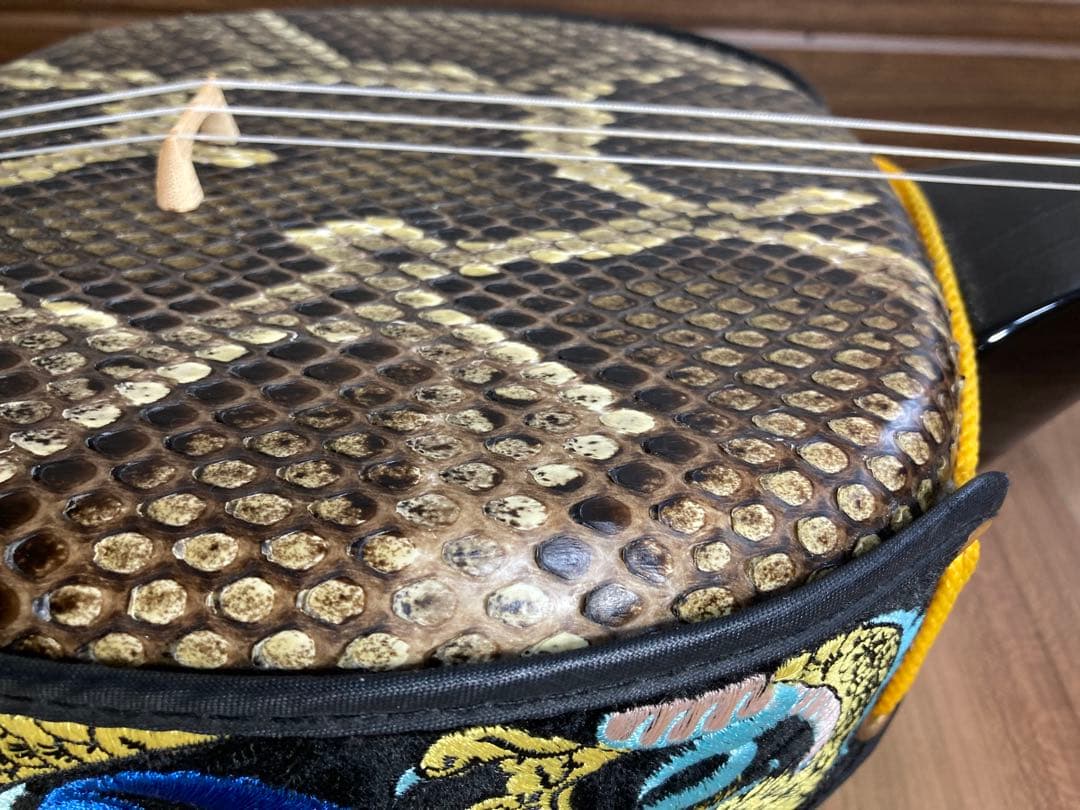 登り竜ティーガ】沖縄三線✨本革強化張り✨訳あり