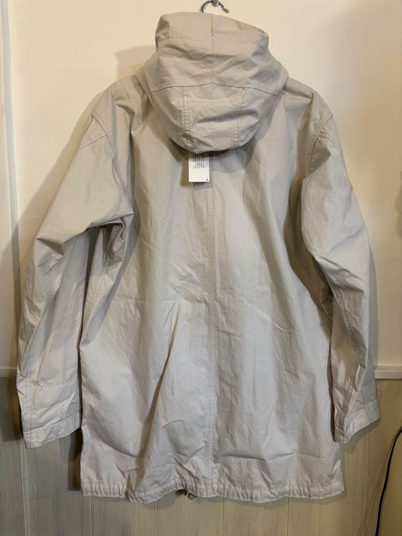 新品未使用】ナナミカ スプラッシュシェルコート L ライトベージュ