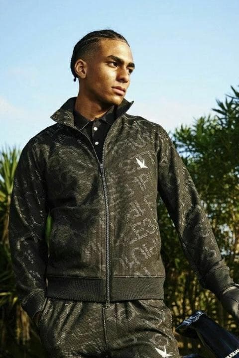 【未使用品】1PIU1UGUALE3　GOLF ダイアゴナルロゴセットアップ 4 1PIU1UGUALE3 GOLF - 113 GOLF HALF ZIP / 刺繍サークルロゴ 4WAY