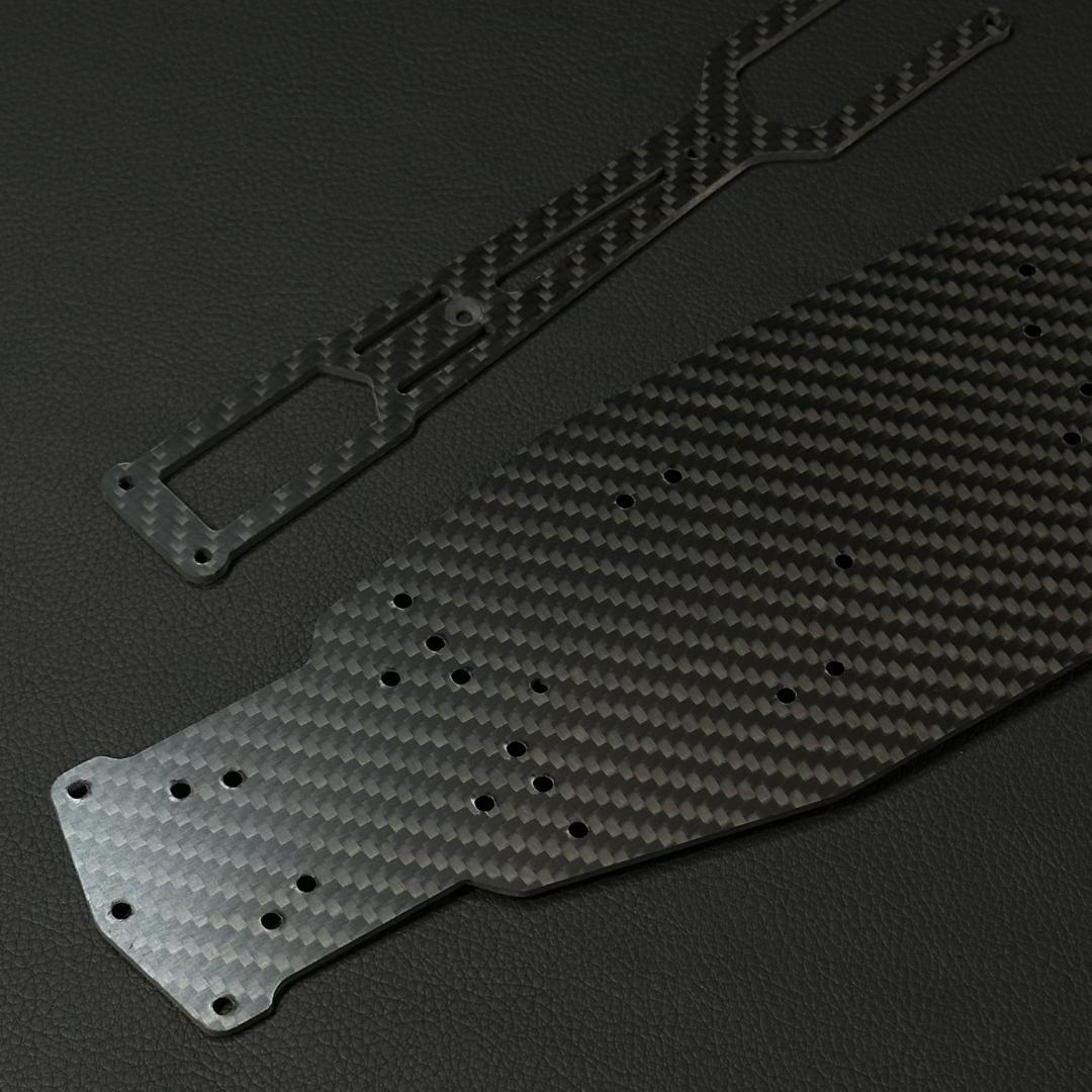 特注品 ヨコモ RD2.0 カーボンシャーシ 3.0mm + アッパ m2131