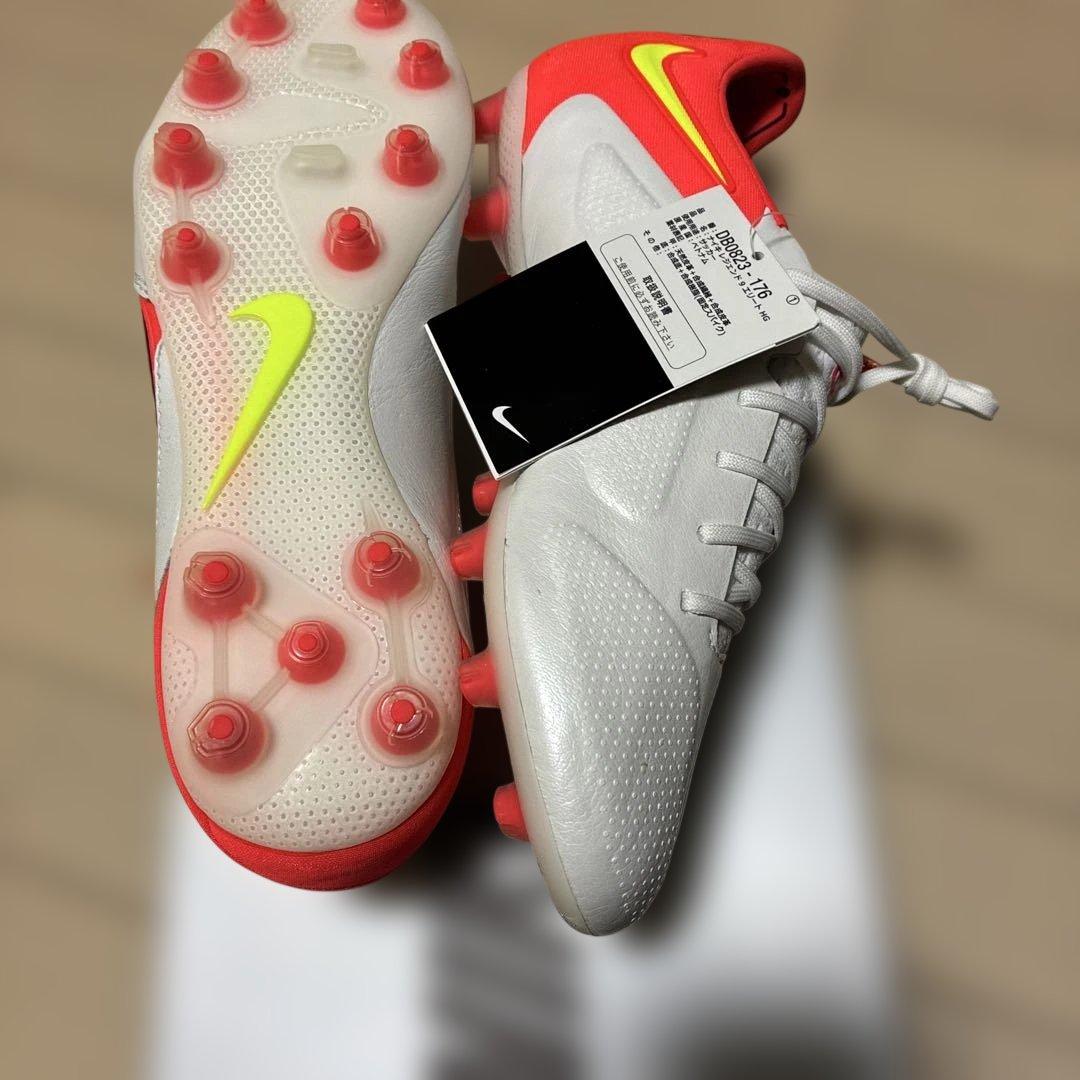 新品タグ箱袋あり Nike ティエンポレジェンド9 HG 26cm スパイク