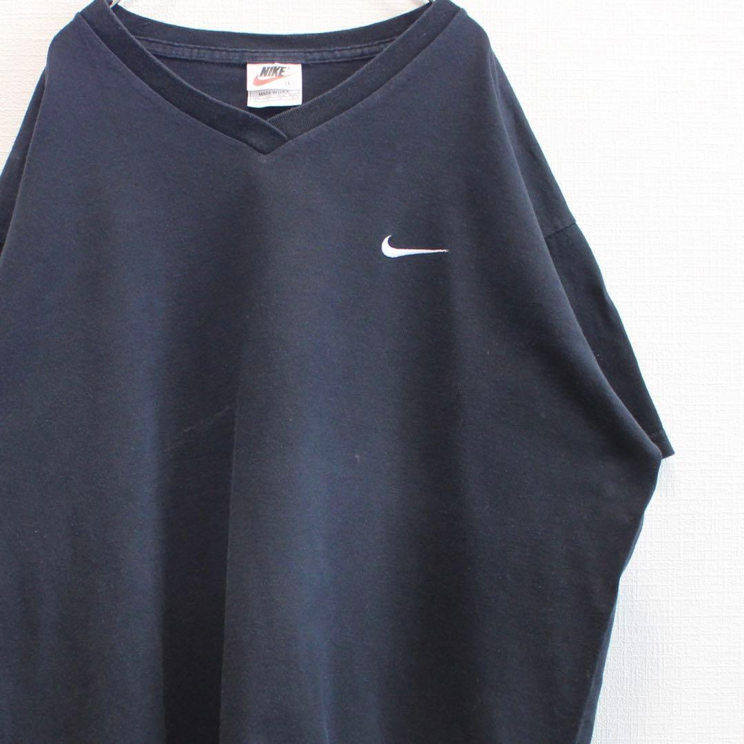 USA製 90's NIKE ナイキ ロゴ刺繍 黒 × 白 古着VネックTシャツ - メルカリ