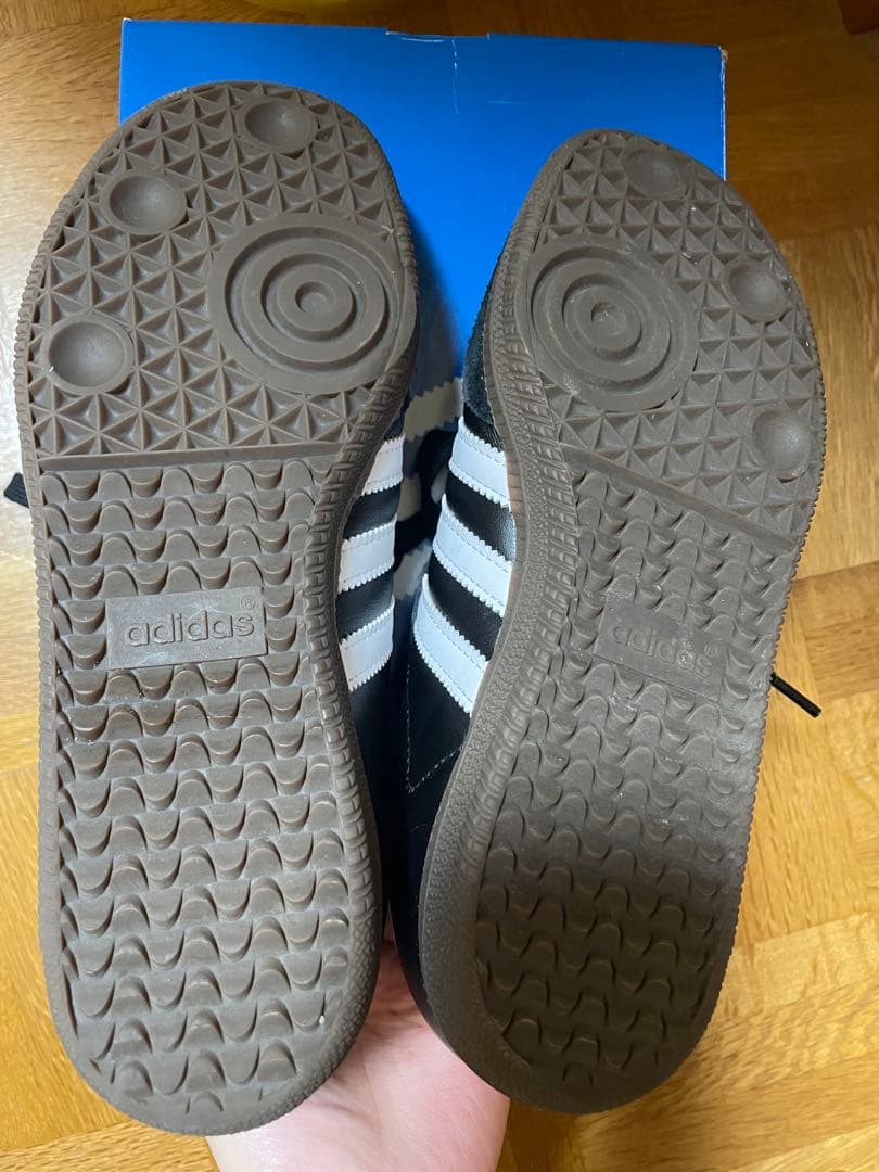 adidas サンバ OG 23.5の通販はau PAY マーケット - 輸入雑貨のネット