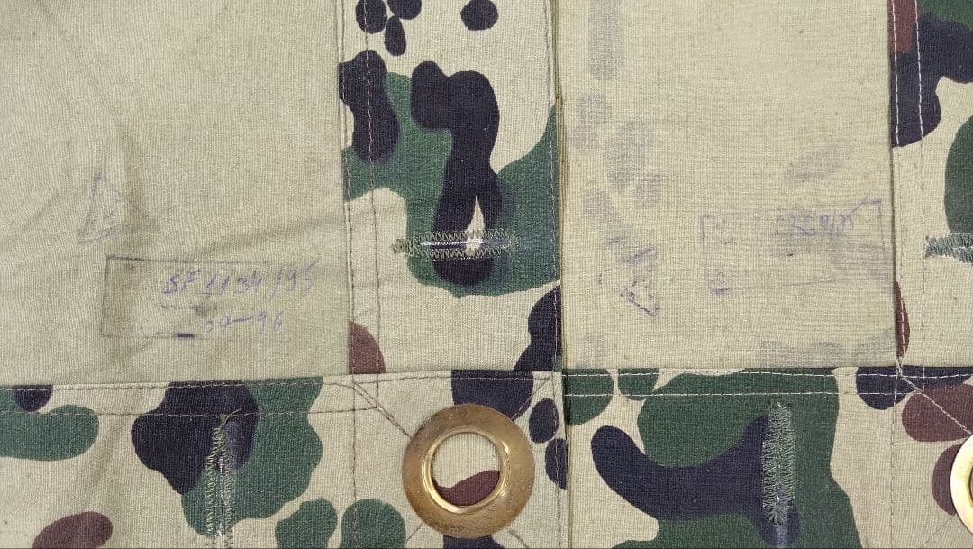 ルーマニア軍 軍幕 ポンチョ テントシート ルーマニア軍 テントシート