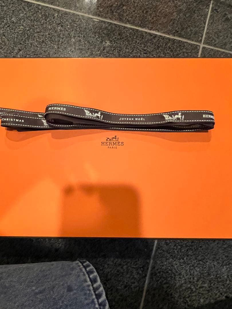 新品未使用　エルメス　カシミヤマフラー 《レクトヴェルソ》