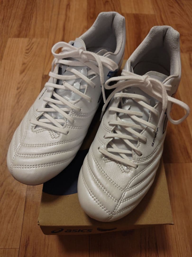 ASICS サッカースパイク DS LIGHT Ｘ−FRY PRO 3白/青 ASICS アシックス DS LIGHT X-FLY PRO 3(ホワイト×ブルー) 1101A072