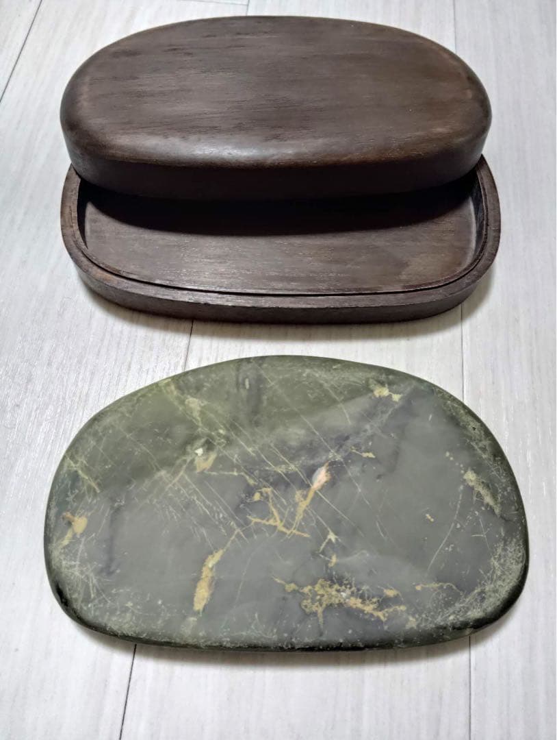 端渓硯 ◇旧老坑水巖・魚脳砕凍・胭脂暈・金綫の極美石◇坑仔巖旧坑