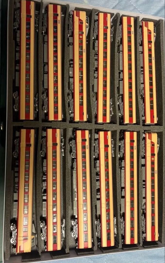 381系しなの(JR仕様)12 両編成 走行動画】意外と沼！ ASSY組みと小加工でKATO 381系「しなの」(JR仕様