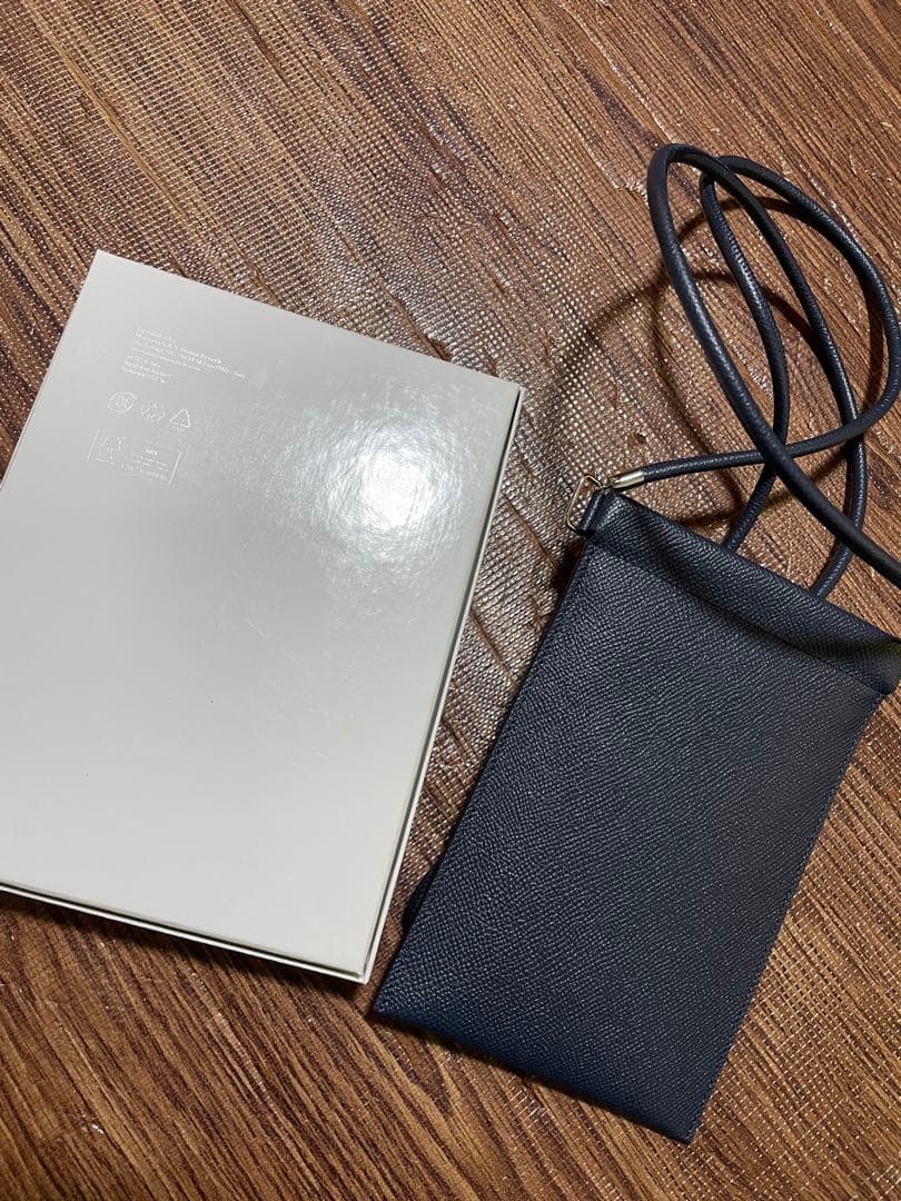 割引 メゾンマルジェラ スマートフォンケース スマホショルダー