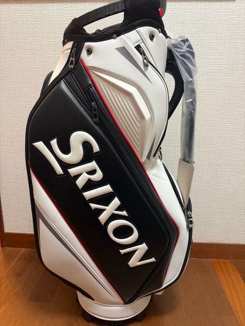 スリクソン キャディバッグ　ホワイト／ブラック 10.0型 ダンロップ契約選手が使用する「スリクソン」キャディバッグを数量限定