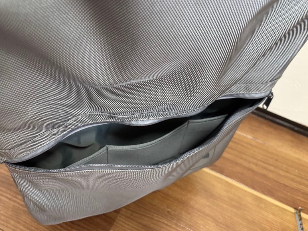 YK様】THE NORTH FACE シャトルローラーキャリーケース グレー - メルカリ