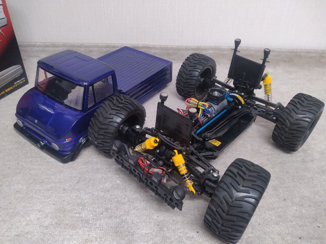 タミヤ TT-02B モントラ仕様 ウニモグ4WD 2.4G 美品フルセット