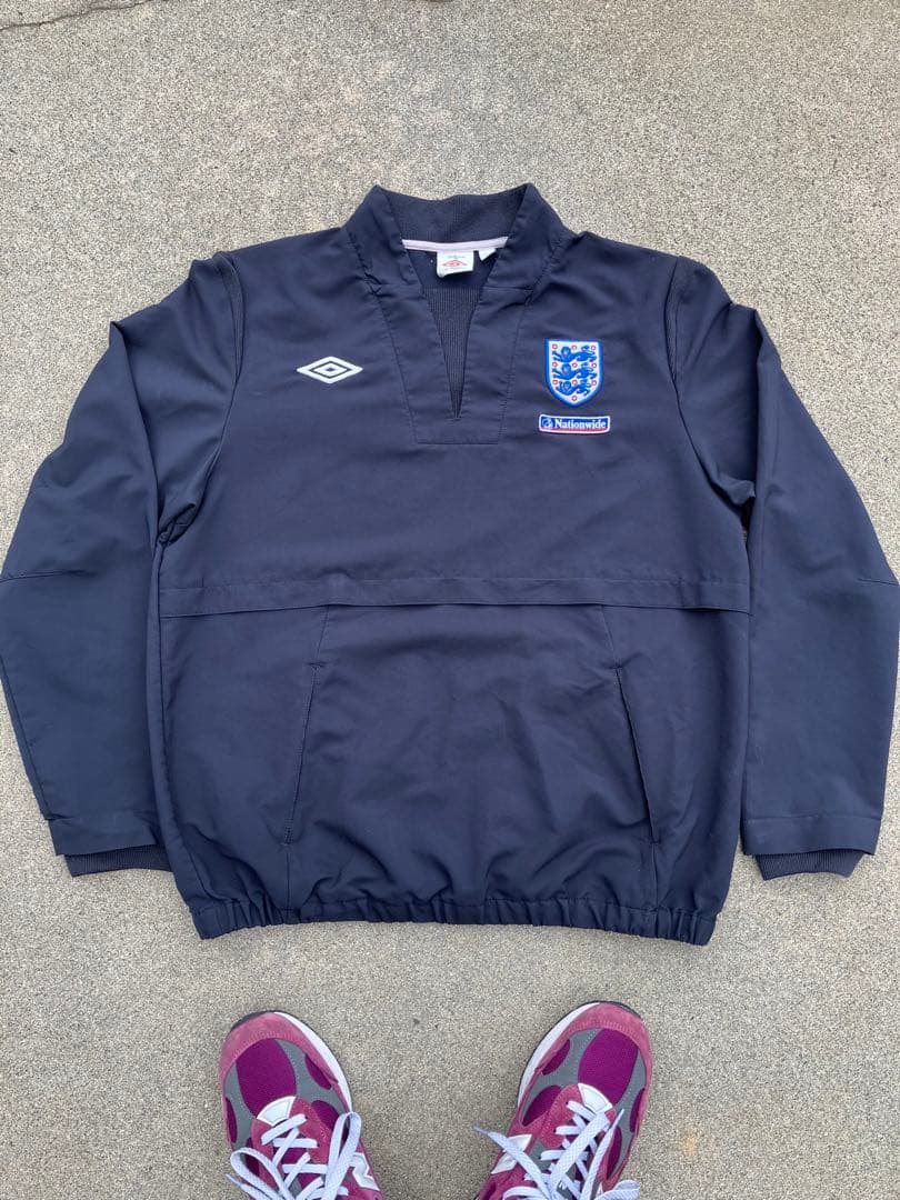 美品】在原みゆ紀 UMBRO×イングランド代表/ドリルトップ/XL L108588131