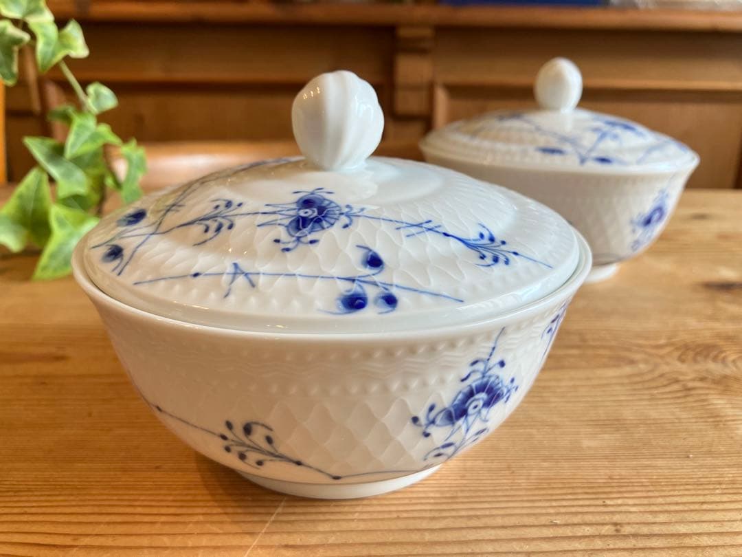 ロイヤルコペンハーゲン　ブルーパルメッテ ボウル 蓋つき×2 ブルーパルメッテ ボウル 蓋つき|ロイヤル コペンハーゲン 公式