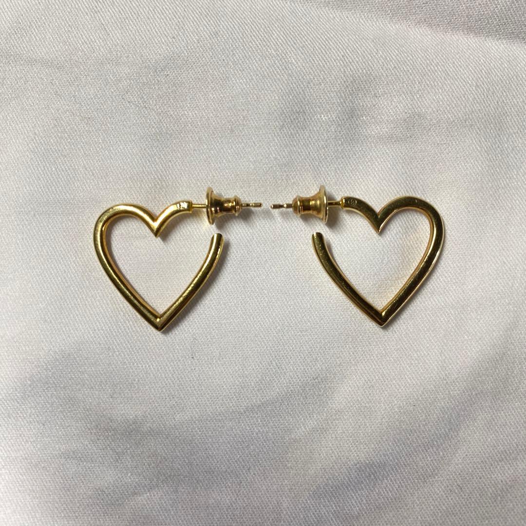 工場 直営 店ファッション - CAREERINGとGIRLS DONT CRYのコラボピアス