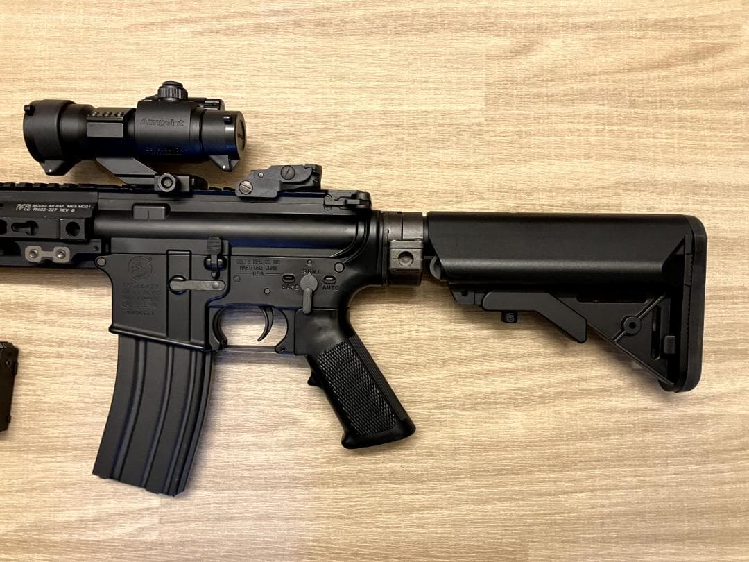 次世代電動ガン SOPMOD M4 カスタム光学サイト付き