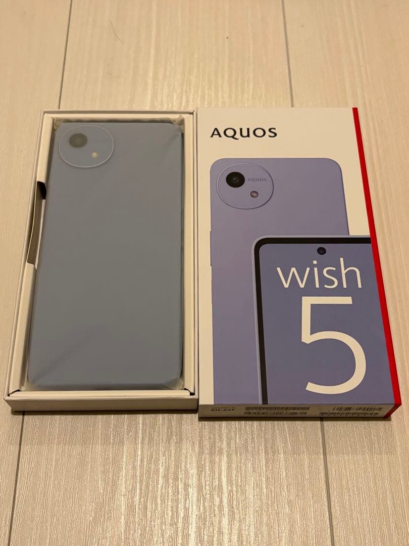 AQUOS wish 5 SH-52F ミソラ色 - メルカリ