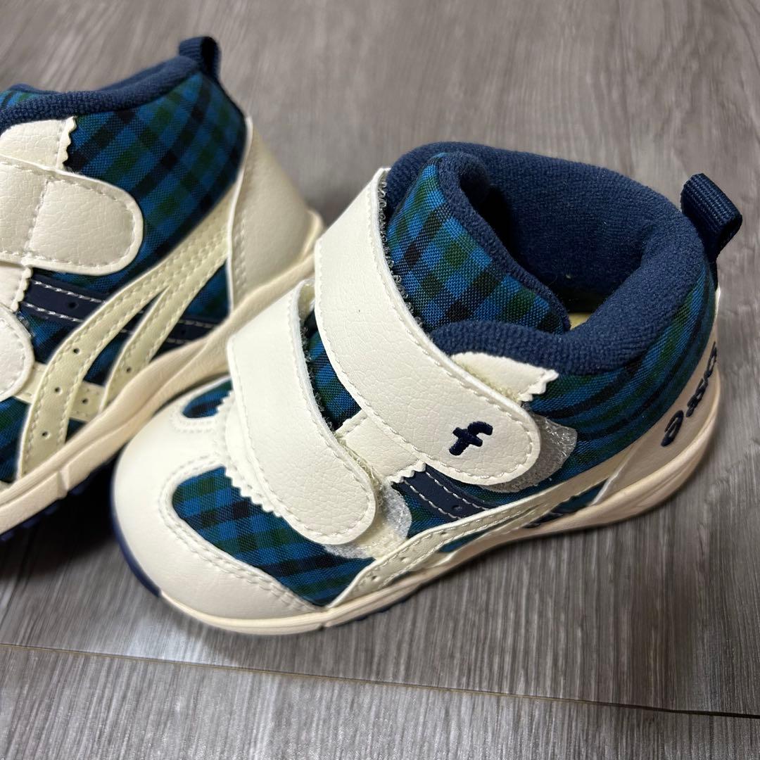 新品未使用　familiar ファミリア asics チェック柄 13.5cm