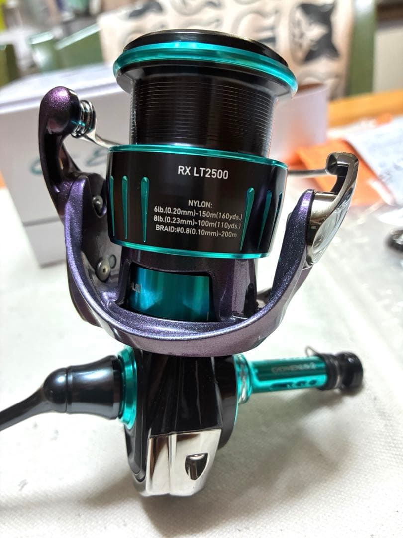 ダイワ スピニングリール 23エメラルダスRX LT2500【カスタム品