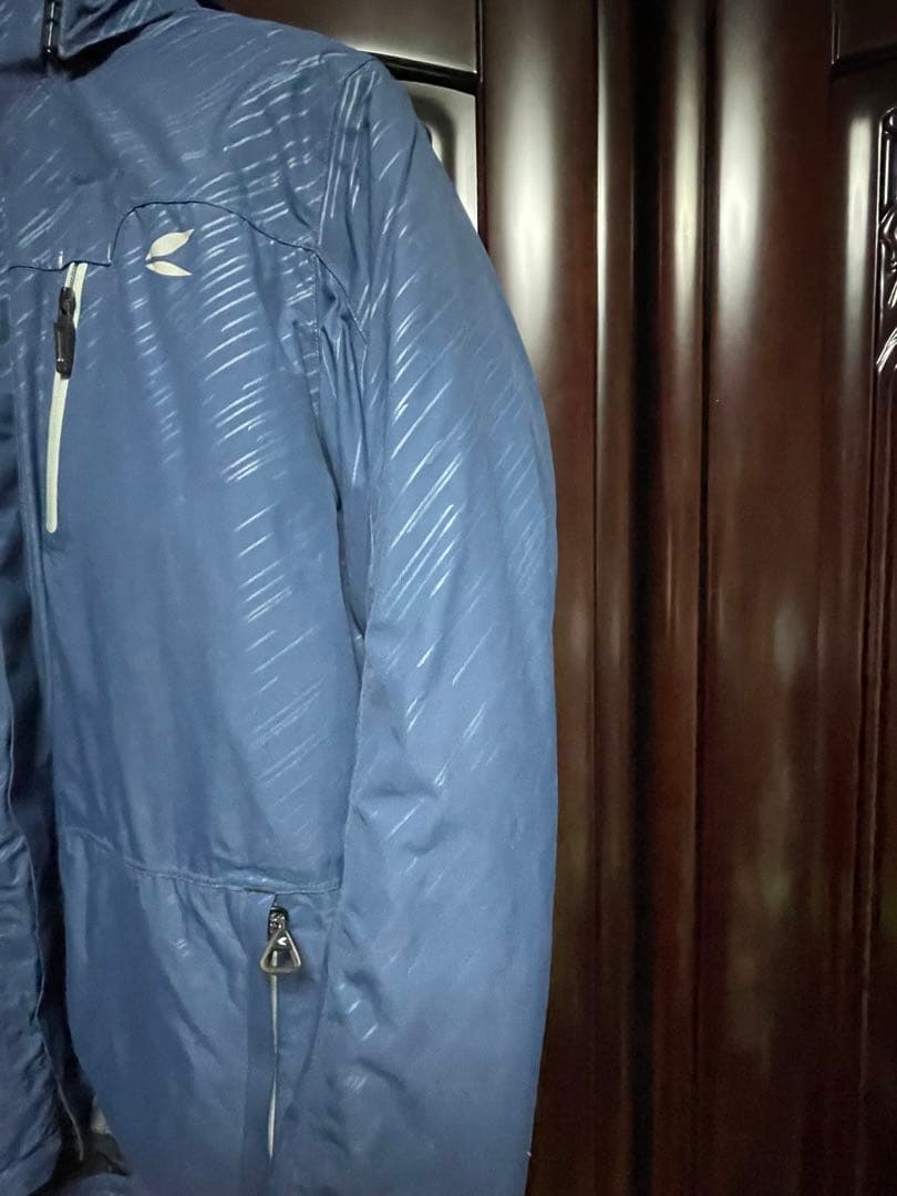 誠に申し訳ございませんがToshiki様がご購入されました。