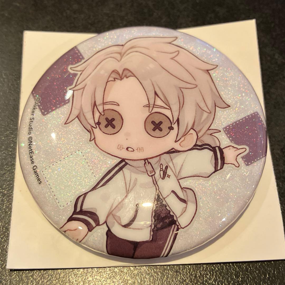 第五人格 ラウンドワン ホログラム缶バッジ 納棺師 イソップ・カール