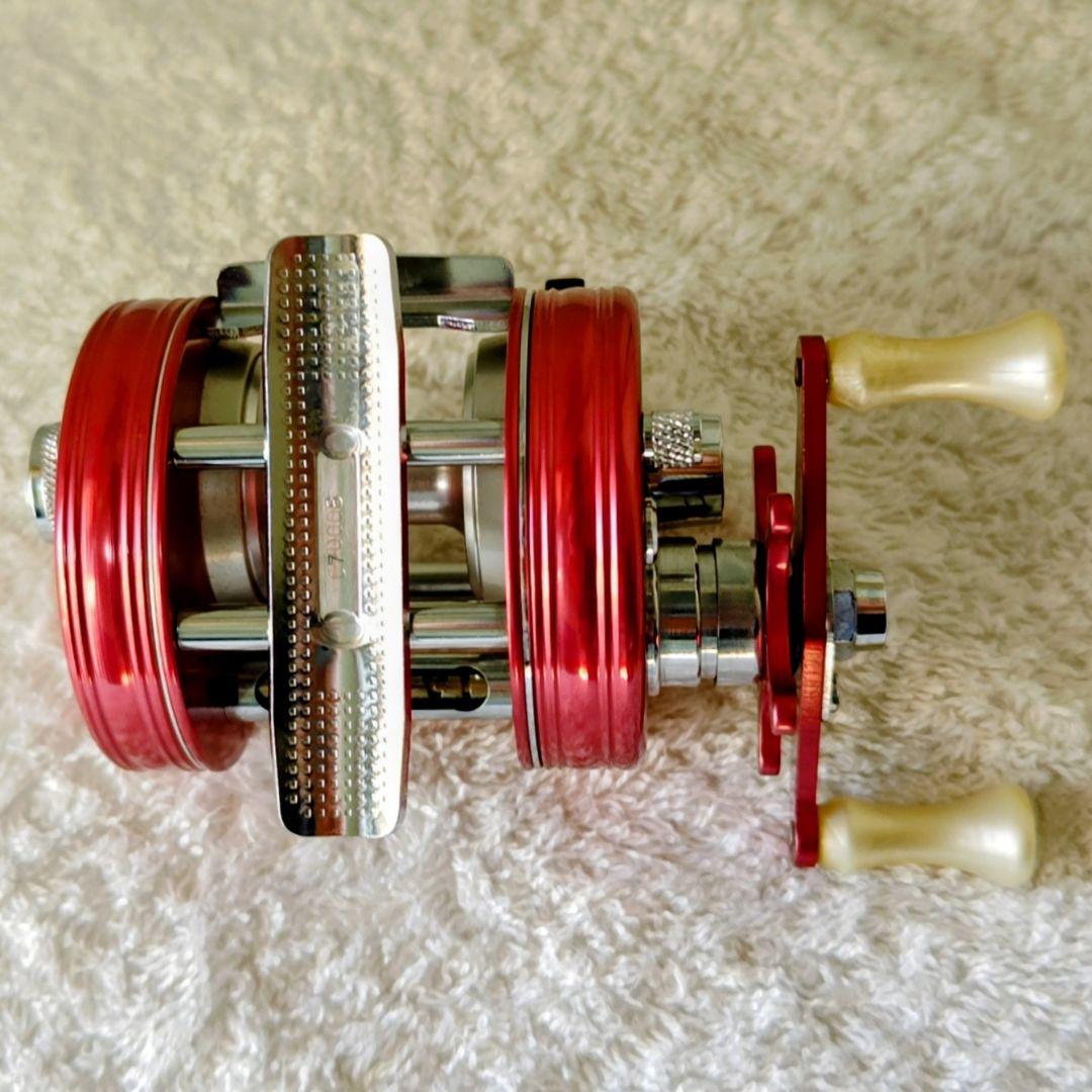 極美品 ABU アブ アンバサダー 2500C ノスタルジア レッド - メルカリ