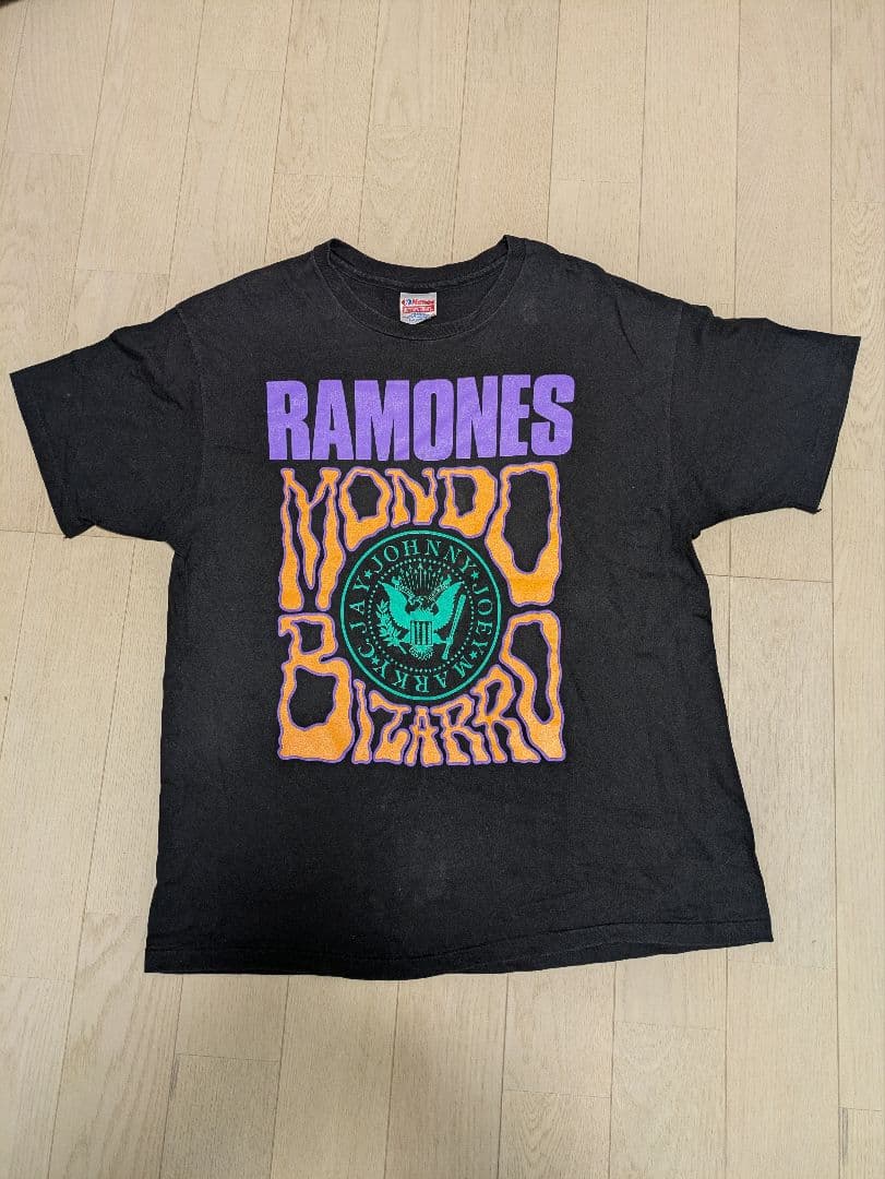 90’s RAMONES　モンドビザーロ　ヴィンテージTシャツ Vintage Ramones 