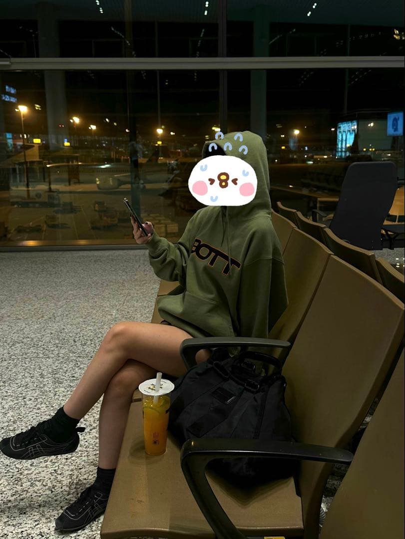 BoTT / V2 LOGO HOODIE / OLIVE Lサイズ BoTT / V2 LOGO HOODIE / OLIVE | Sophomore