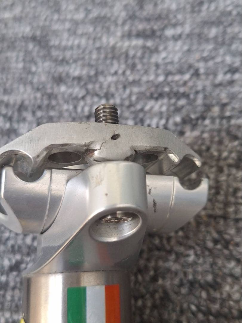 チタンシートポスト 31.6mm