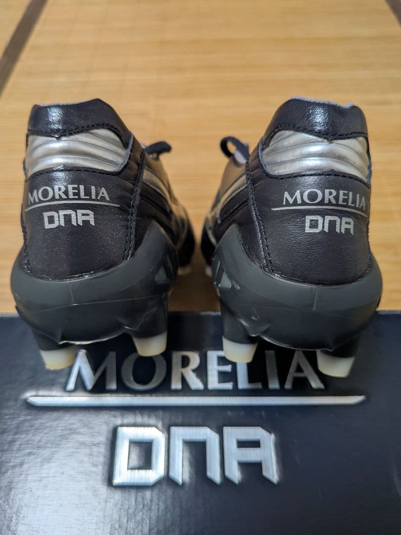 【限定品】MizunoモレリアDNA JAPAN 26.0cm 販売終了カラー