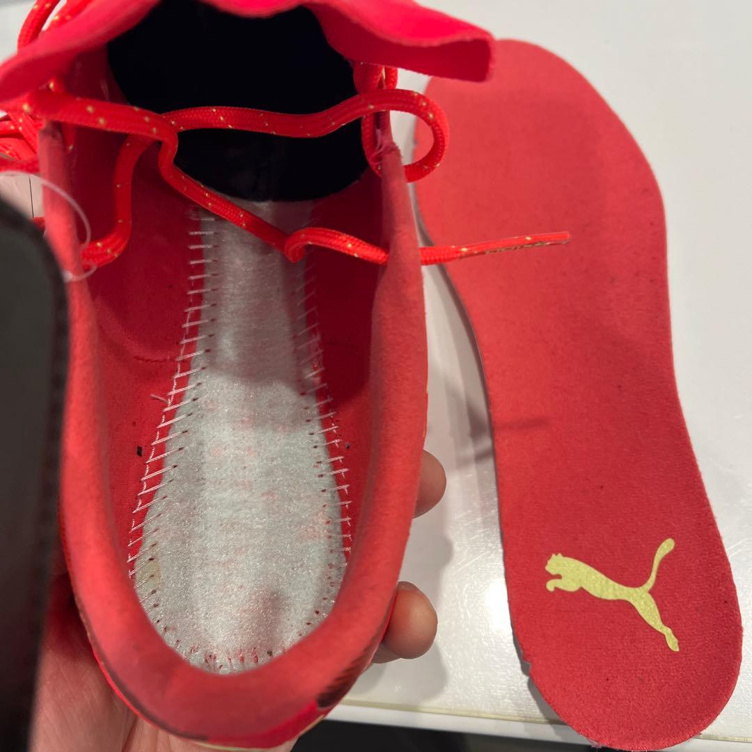 PUMA プーマ　ULTRA サッカーシューズ 24.0cm レッド