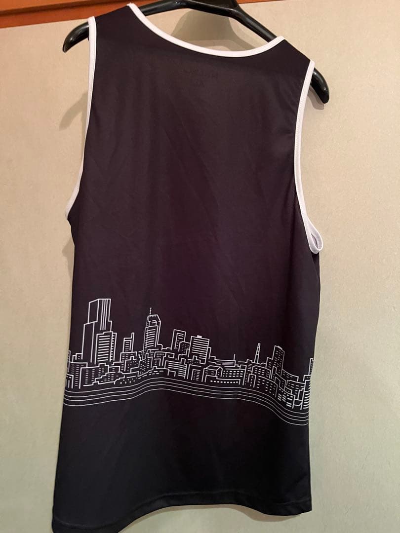 リーチマイケル着用】HALEO タンクトップ ブラック 都市景観プリント