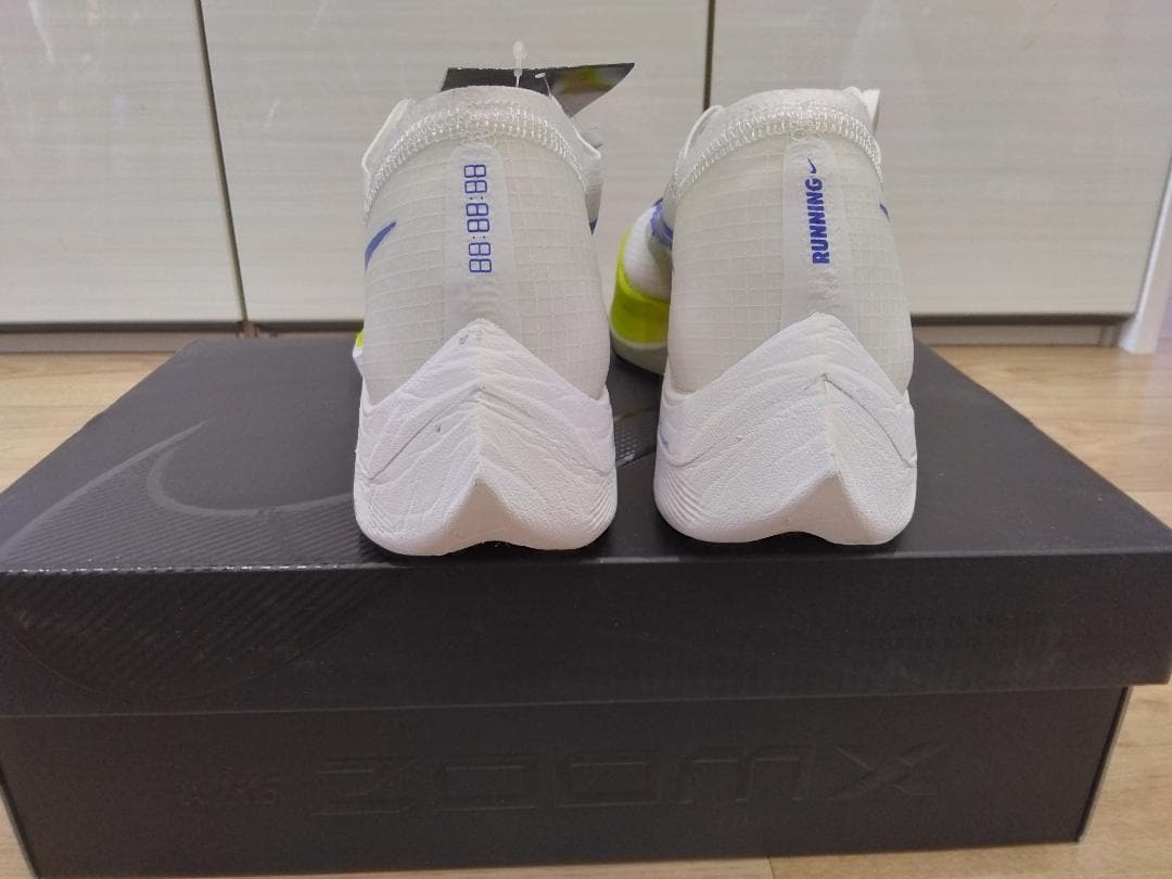 スパイク・シューズ NIKE ZOOMX VAPORFLY NEXT% 24.0cm