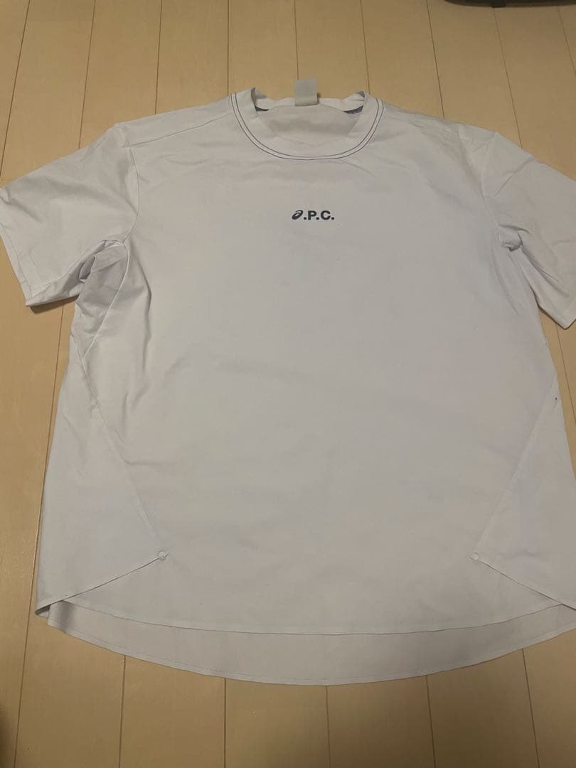 ASICS × A.P.C. テニスウェア　Lサイズ アシックスとアー・ペー・セーよりテニスウェアコレクションが発売