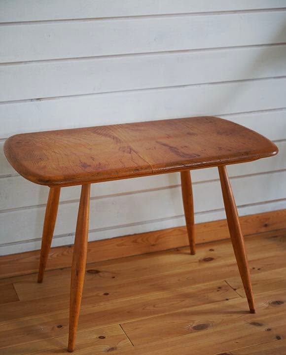 アーコール　サイドテーブル イギリス ヴィンテージ家具 アーコール サイドテーブル エルム材 店舗