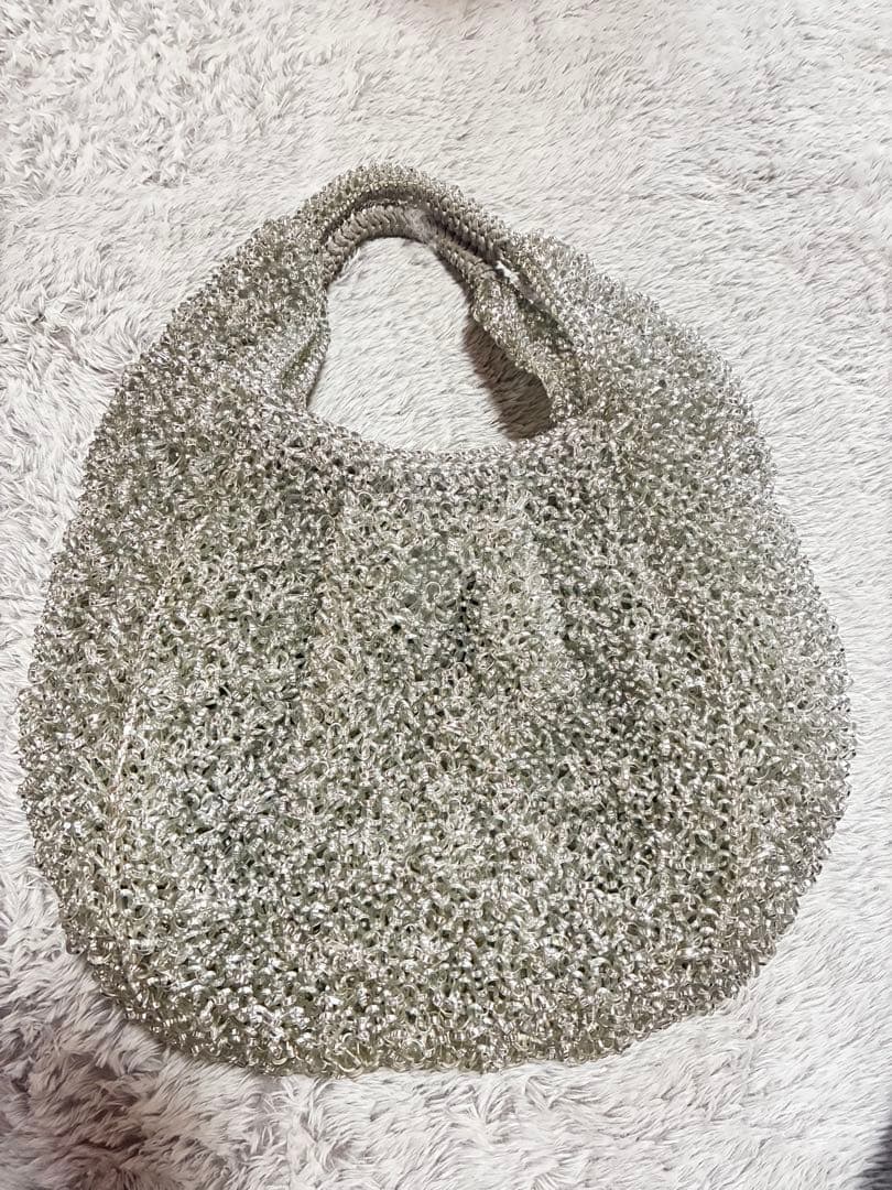 ANTEPRIMA シルバー ビーズ編み ハンドバッグ - メルカリ