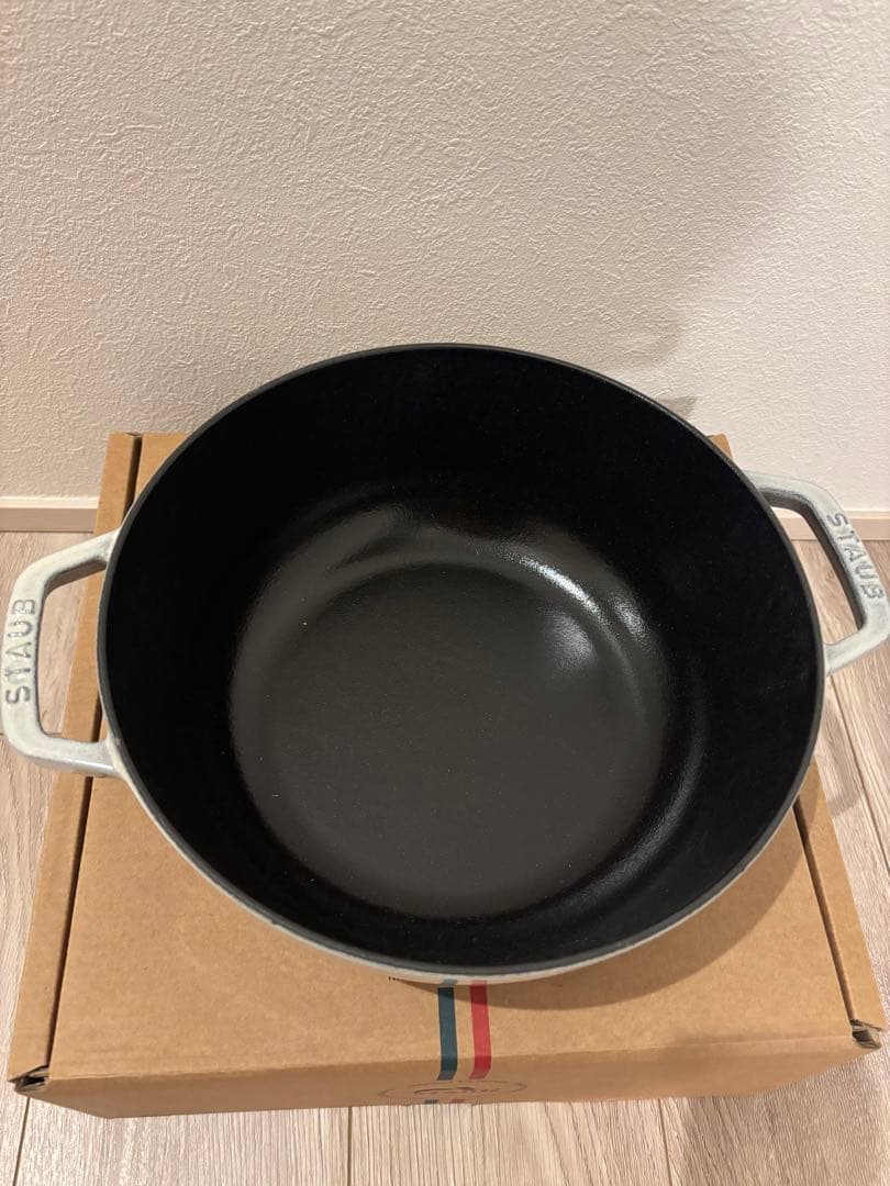 STAUB スノーフレーク XL カンパーニュ - メルカリ