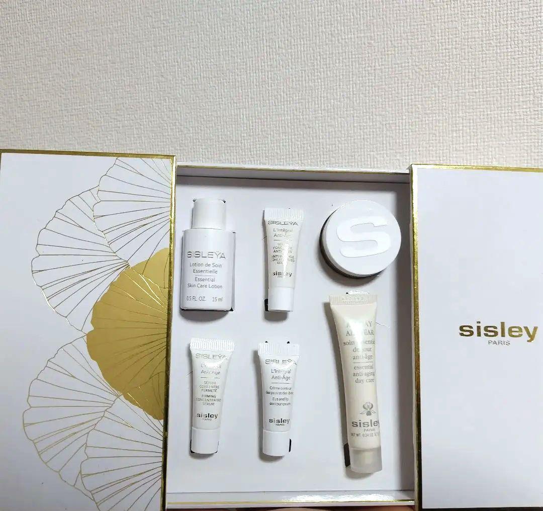 Sisley Sisleÿa トライアルセット 新品未使用】sisley シスレー トライアルセット7点と化粧ポッチ(1