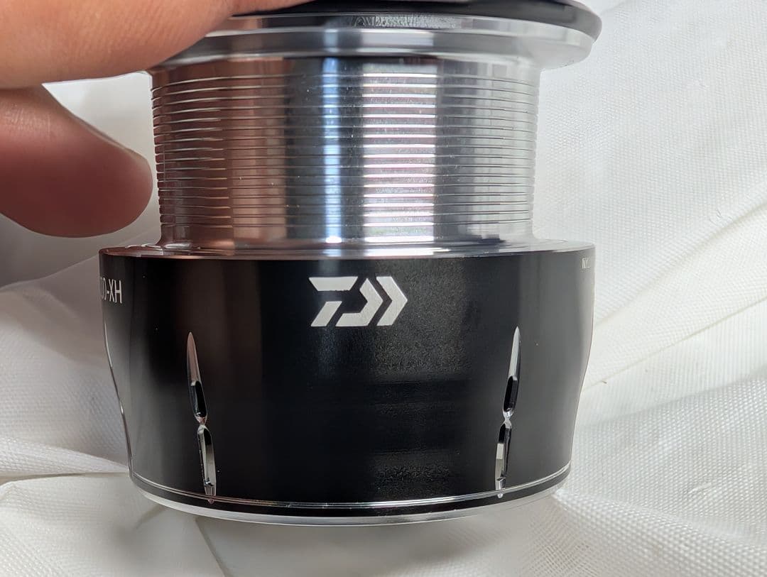 ダイワ 管234GF 24ルビアス PC LT3000-XH 純正スプール 美品 - メルカリ