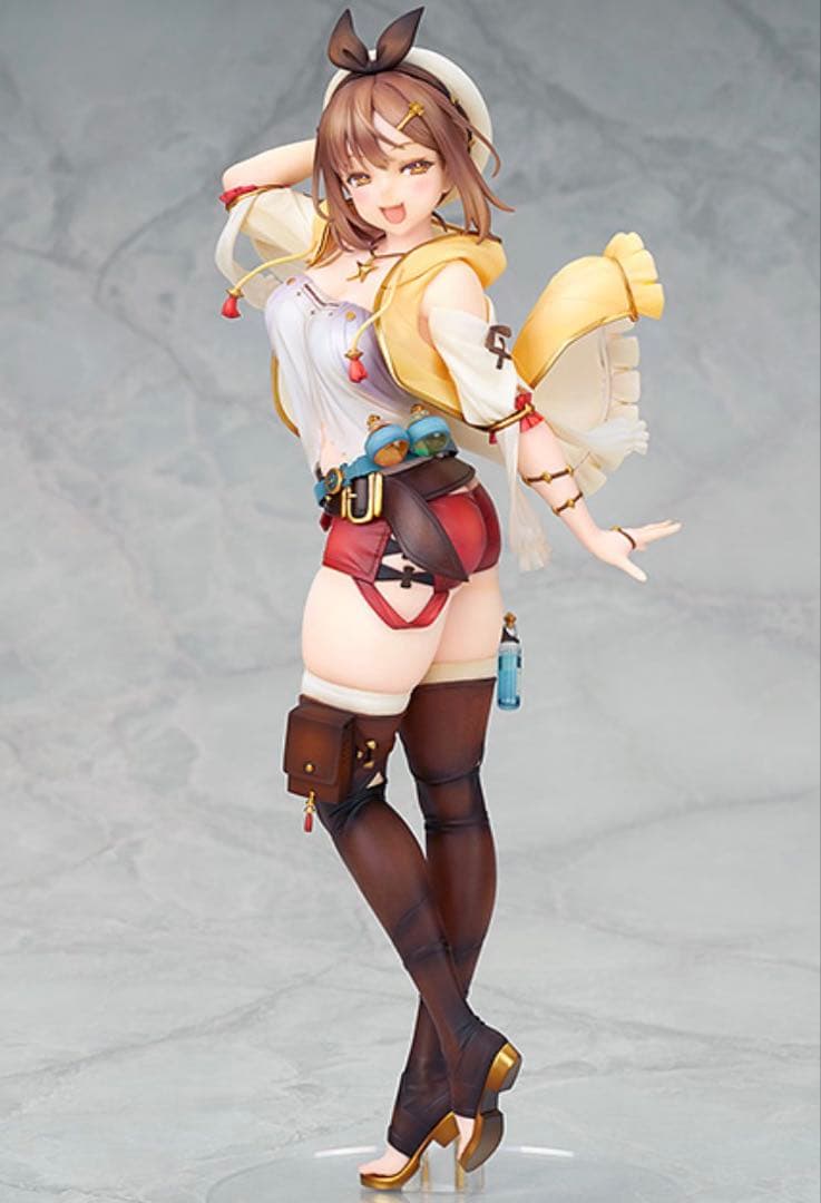 ALTER ライザのアトリエ ライザ 1/7 完成品フィギュア Amazon | アルター ライザのアトリエ ～常闇の女王と秘密の隠れ家