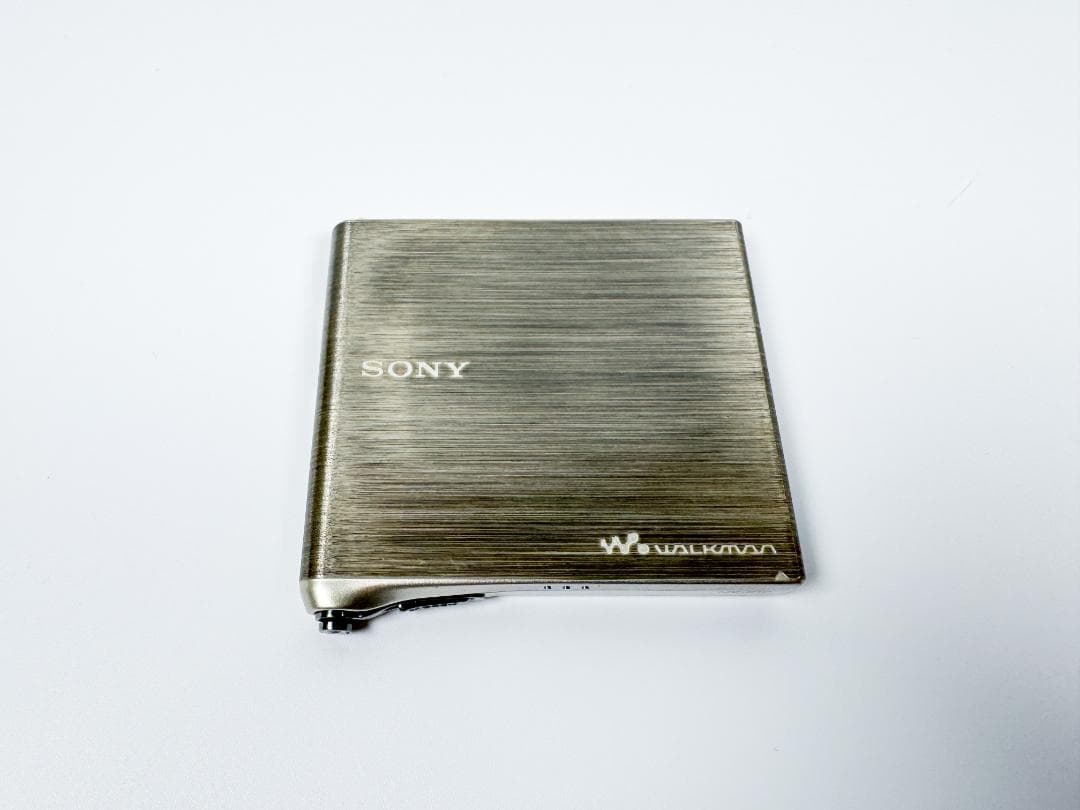 SONY MZ-E10 MDウォークマン 動作未確認 現状品 SONY MZ-E10 MDウォークマン 動作未確認 現状品