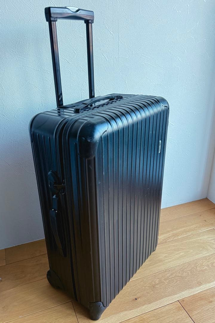 RIMOWA マットブラック・リモワ・サルサシリーズ2輪［正規品］ 1-3泊] リモワ サルサ 33L マットブラック 2輪 RIMOWA SALSA CABIN