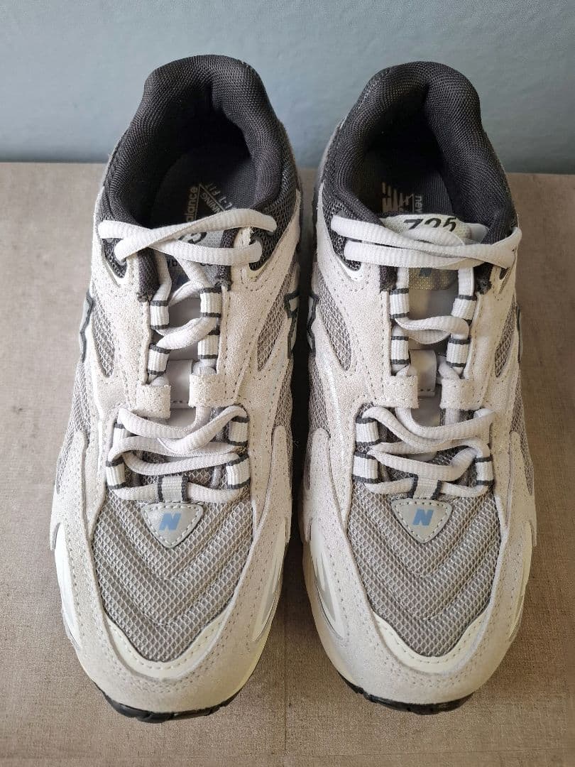 【未使用級】New Balance ML725CK 23.5cm