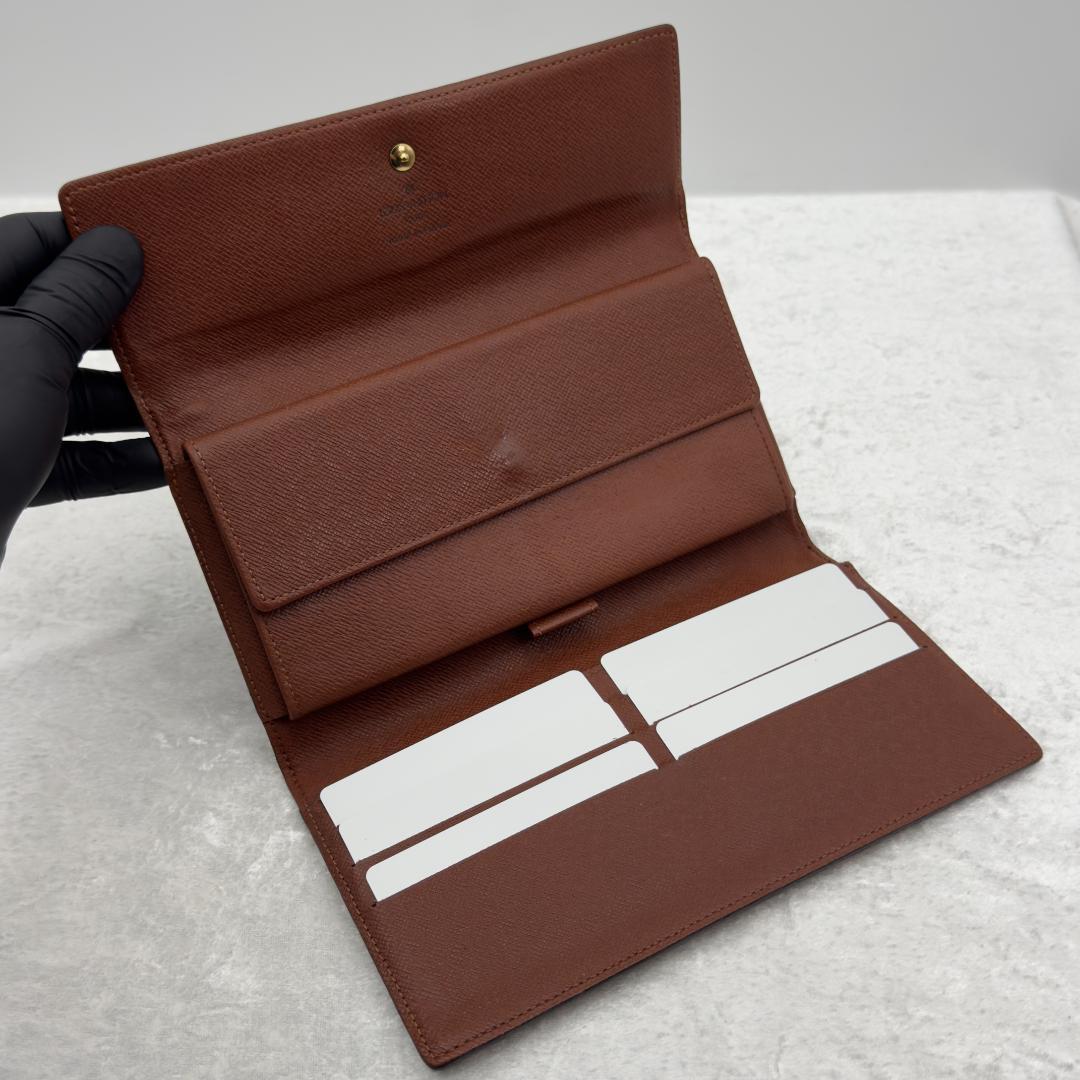 ルイヴィトン ポルトトレゾール インターナショナル モノグラム 財布