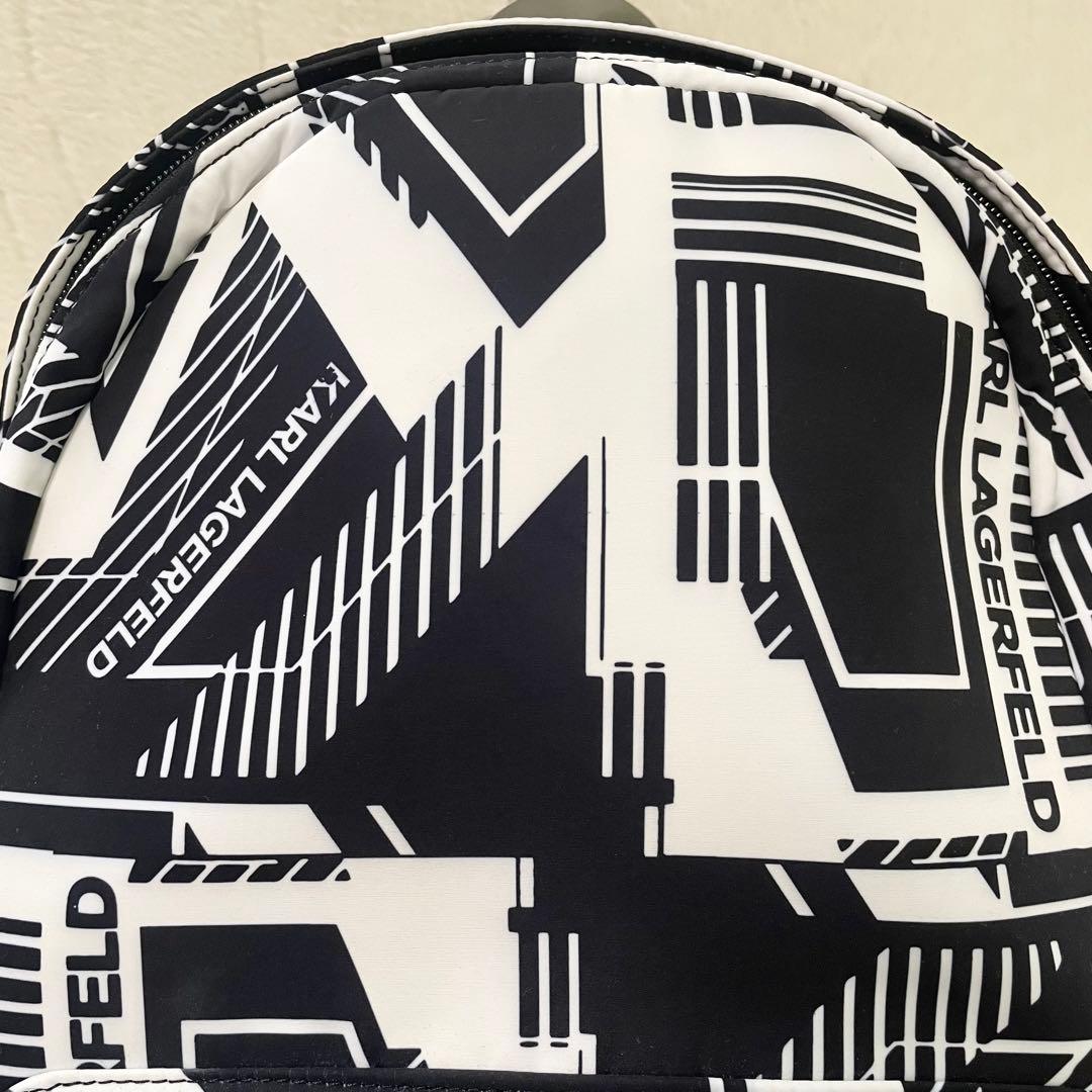 新品未使用《KARL LAGERFELD カールラガーフェルド》リュック白黒
