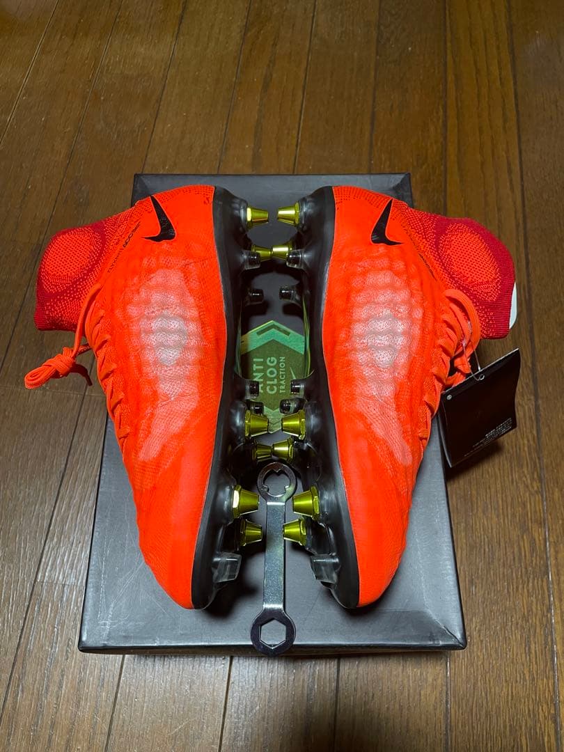 Nike マジスタオブラ2 SG 26.0cm