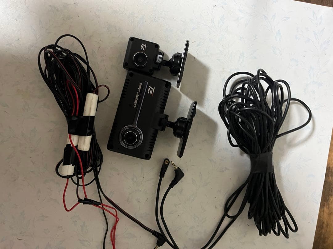 セルスター　ドライブレコーダー TZ-D205W -W-